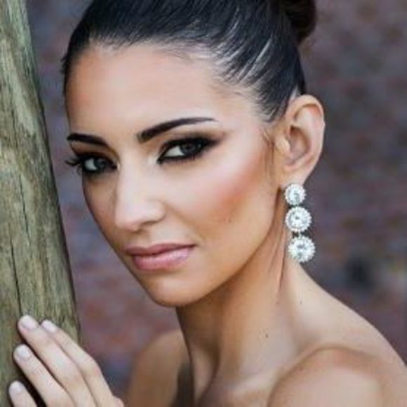 Meet your Posher, Samantha - Picture 1 of 1